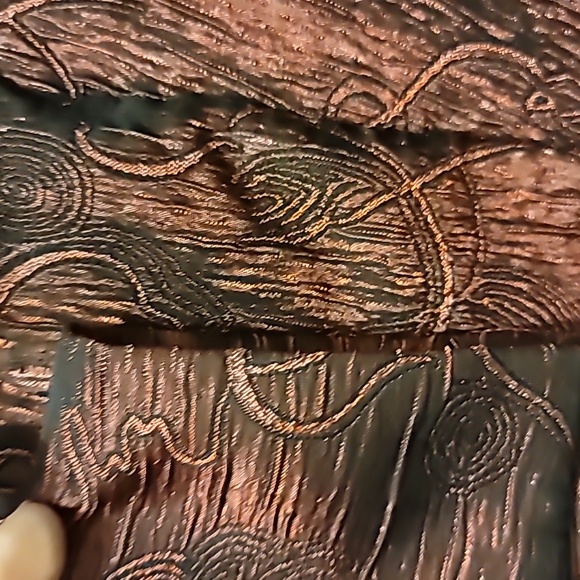 Little red jacket - Picture 3 of 5